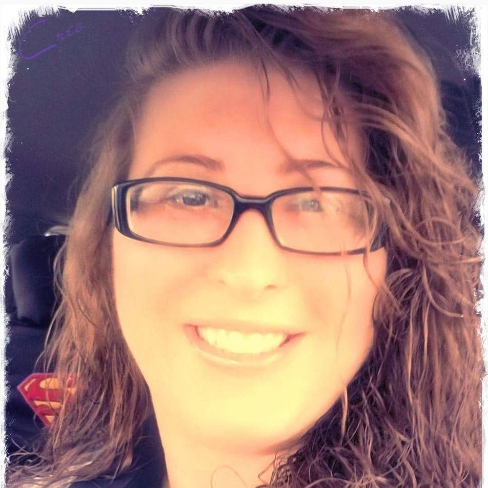 Meet your Posher, April